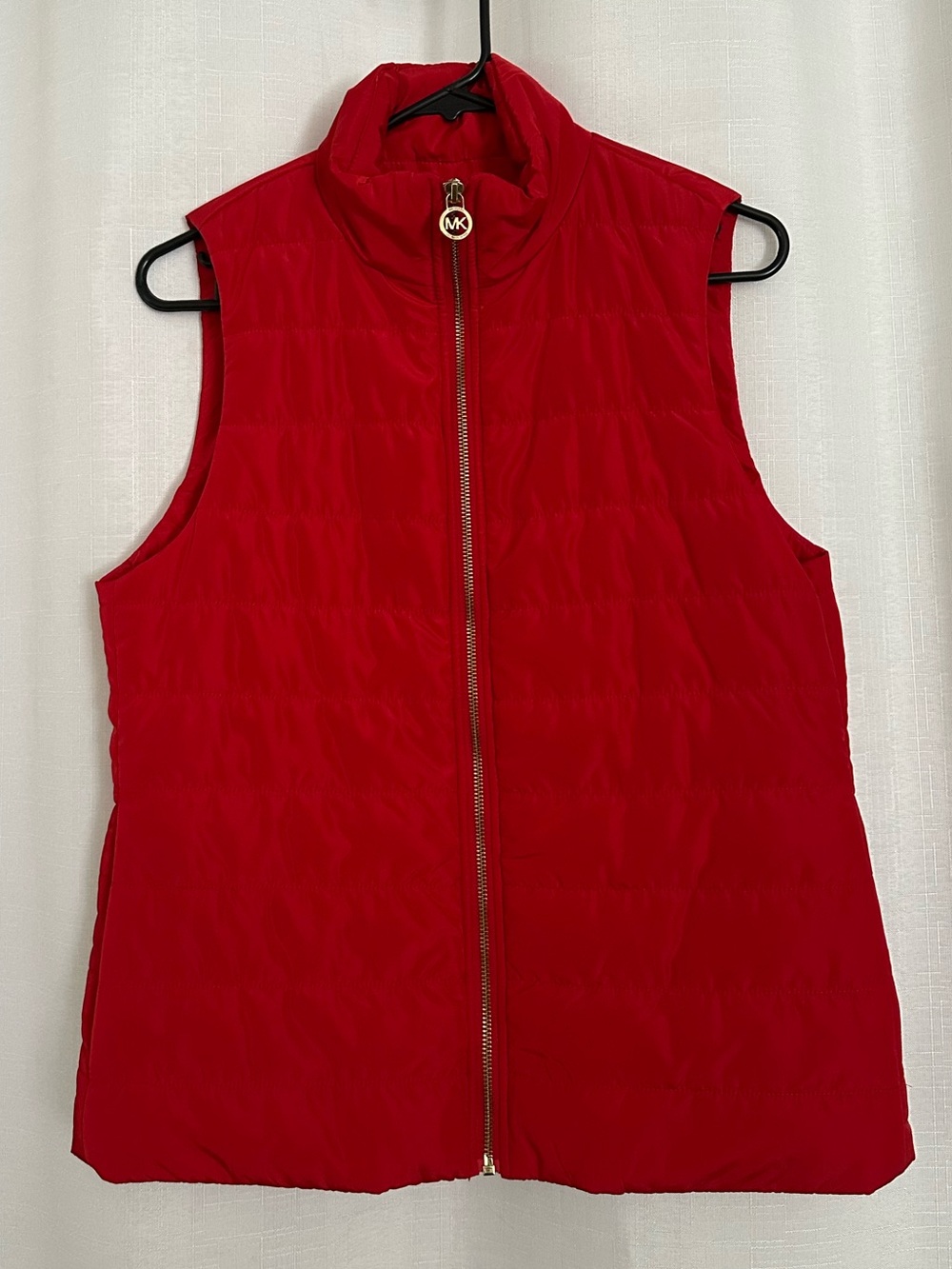 Michael Kors Women‘s Puffer Vest in Color Crimson Red Size Small